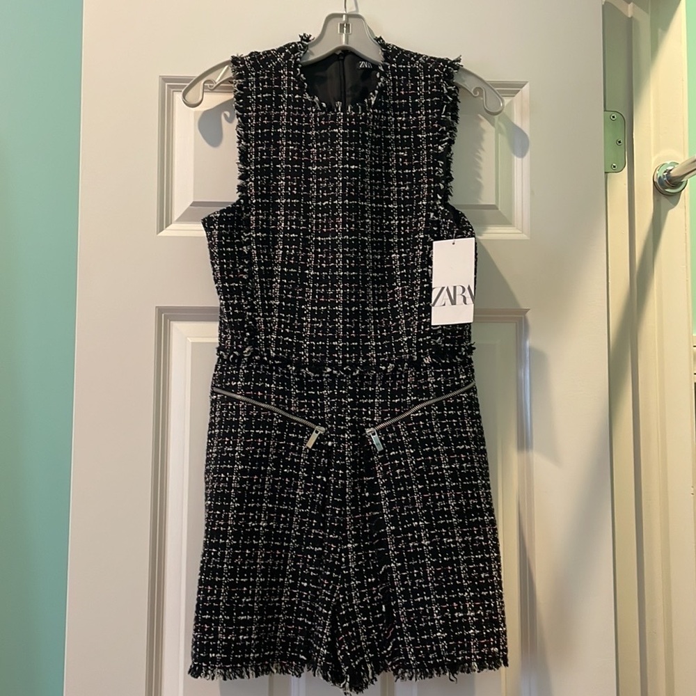 NWT ZARA Romper Black Romper with pink and white threading
